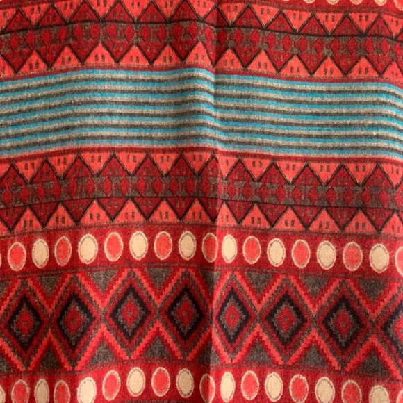 HandWoven Nepalese Shawl - Picture 3 of 4